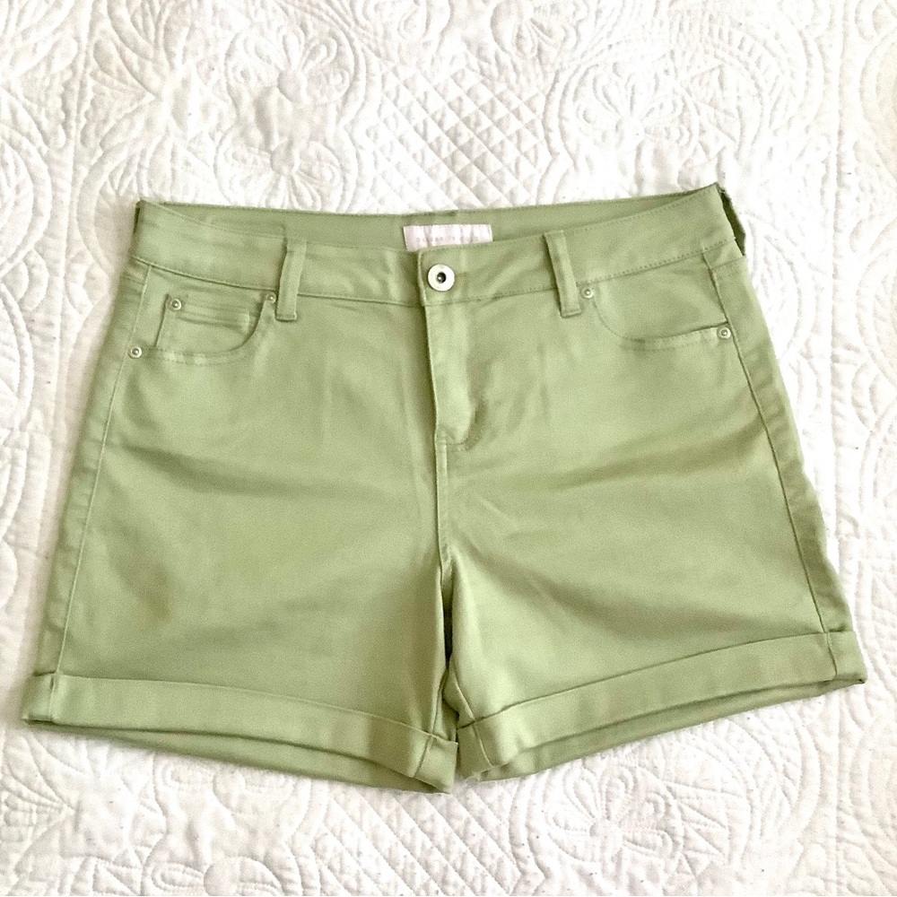 Celebrity Gold shorts